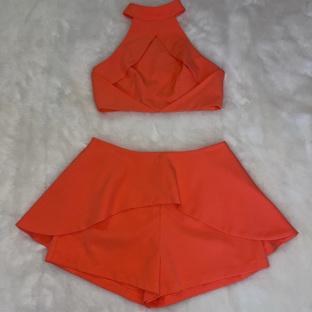 L'ATISTE coral set